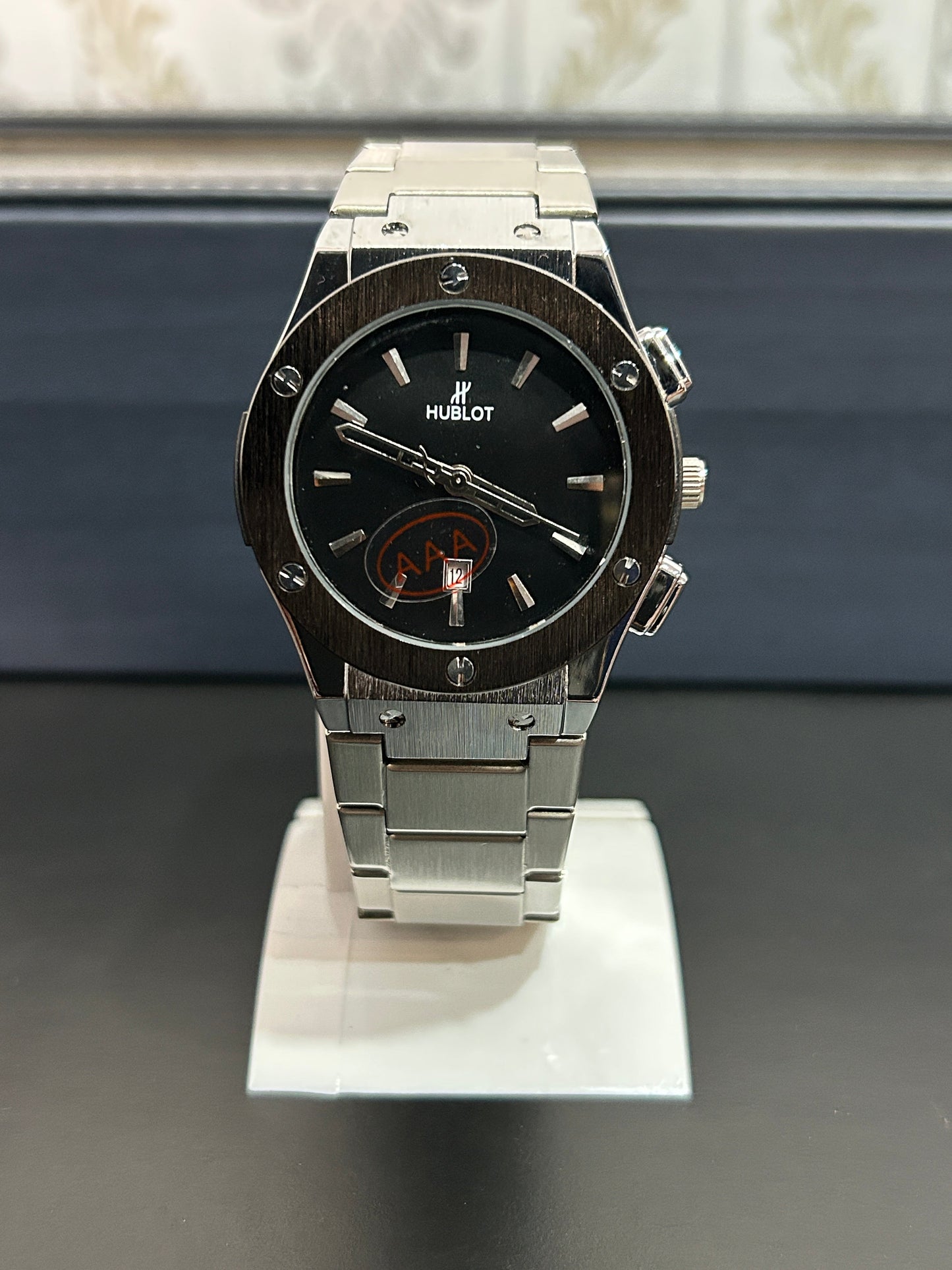Hub Black Dial & Silver Chain