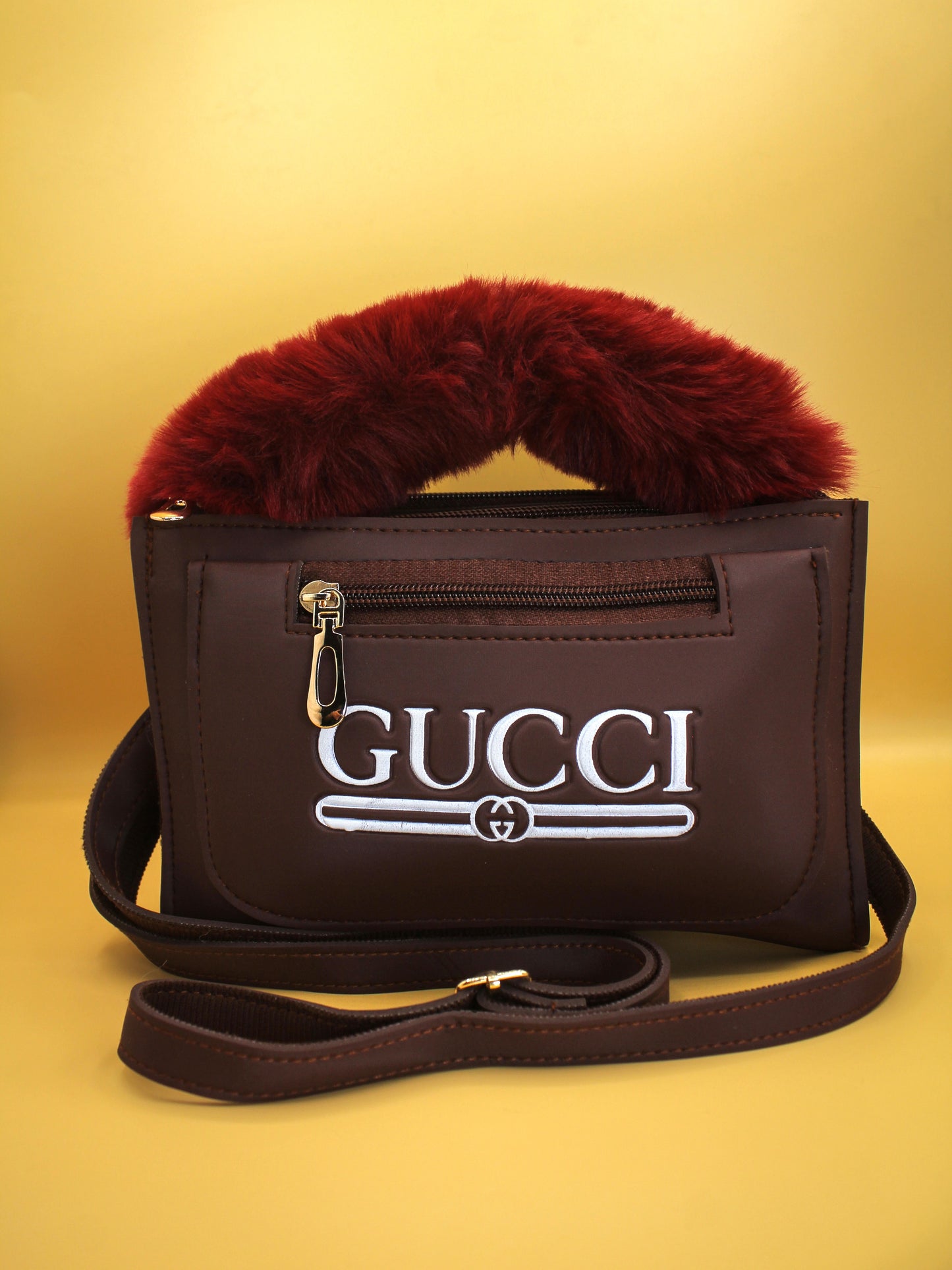 GCI Mobile Pouch