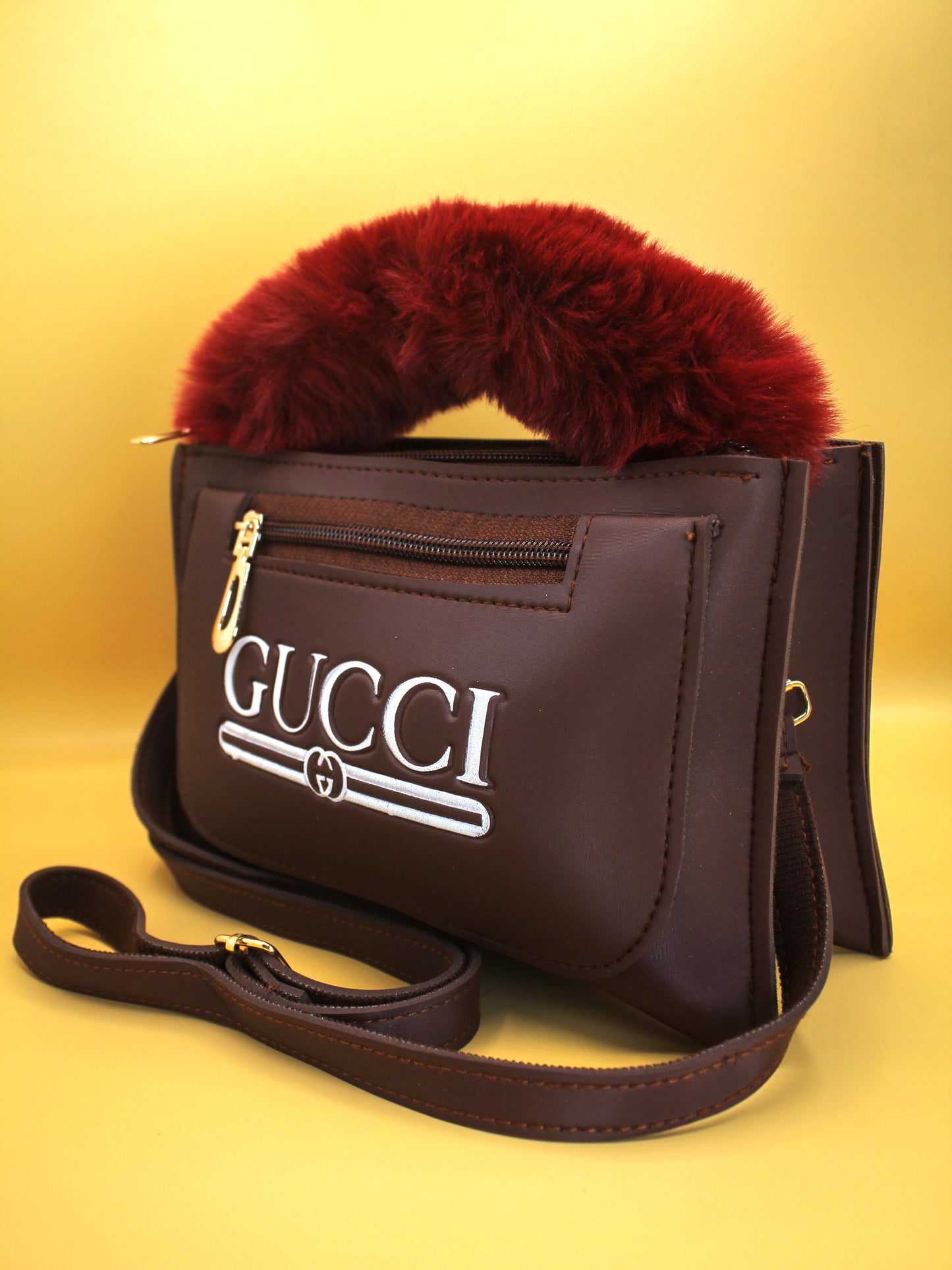 GCI Mobile Pouch