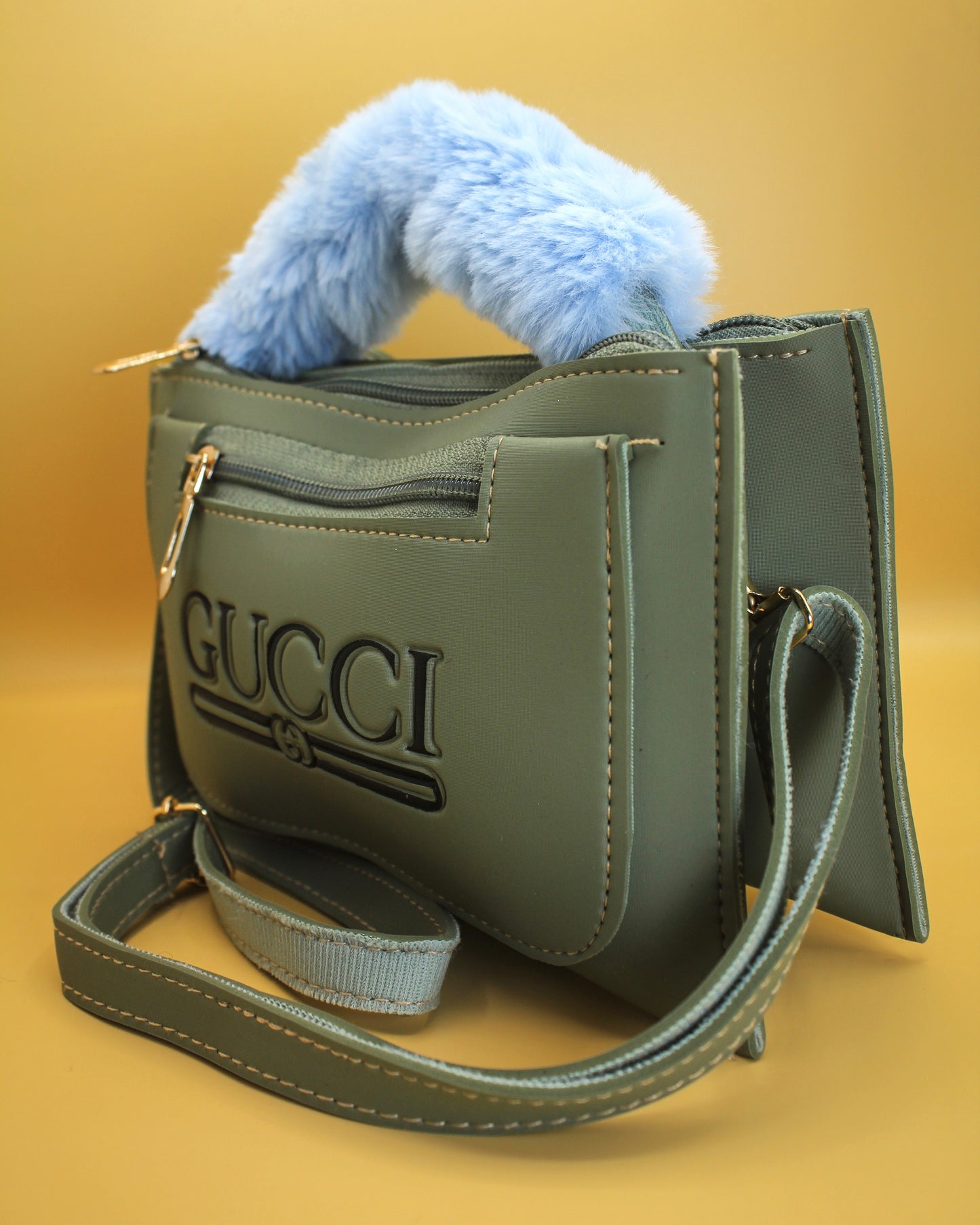 GCI Mobile Pouch