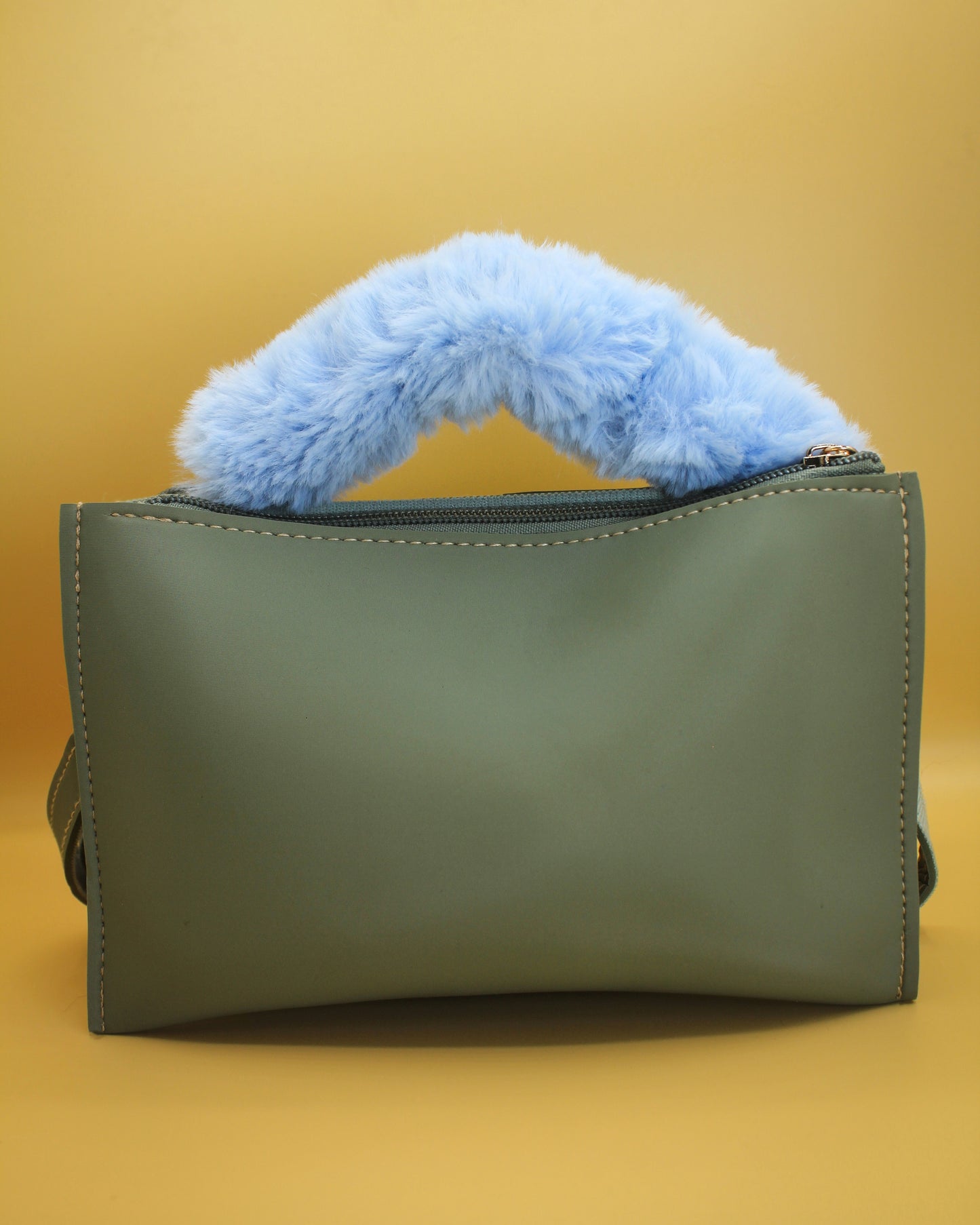 GCI Mobile Pouch