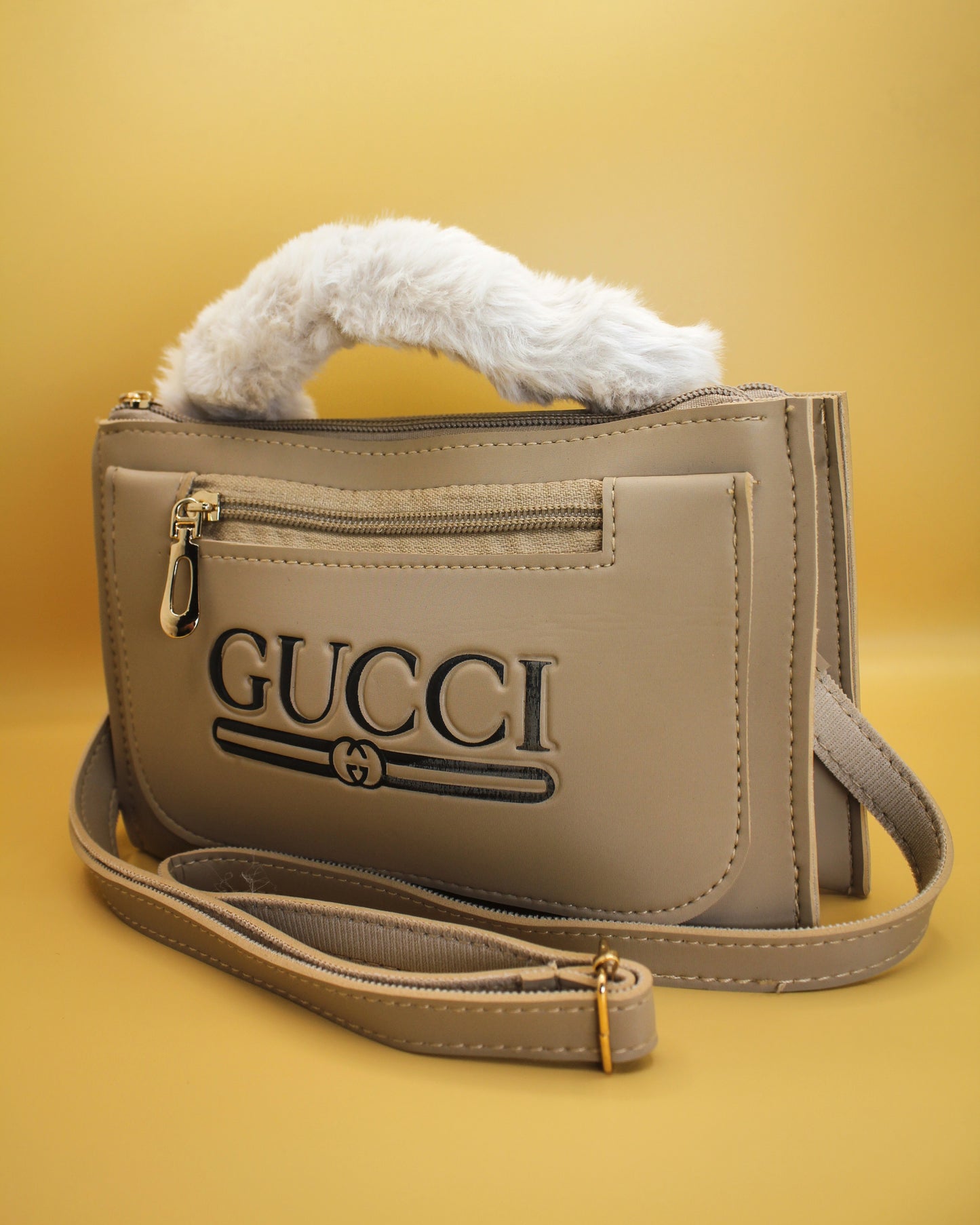GCI Mobile Pouch