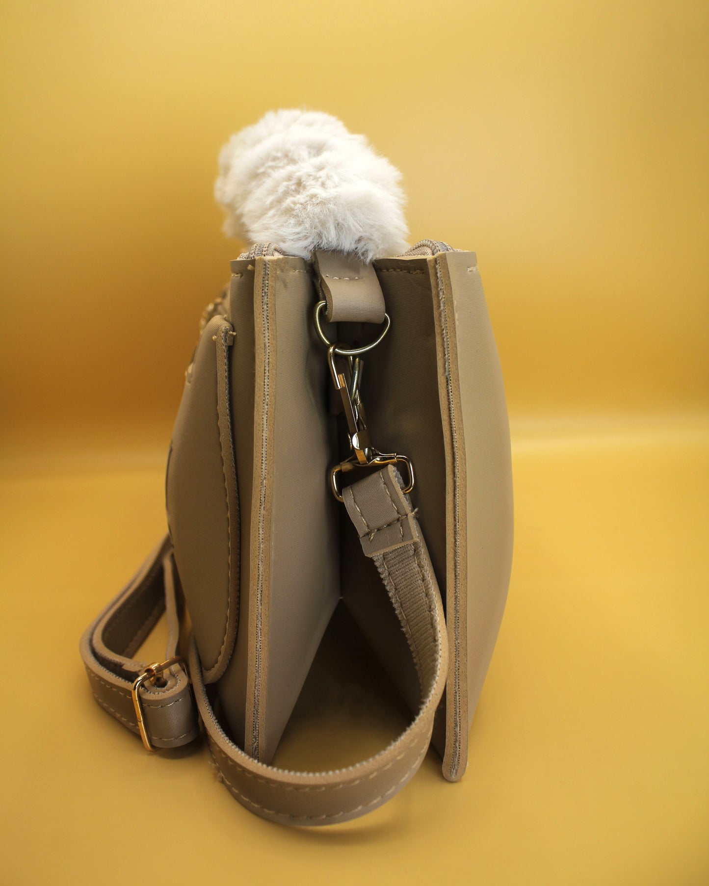 GCI Mobile Pouch