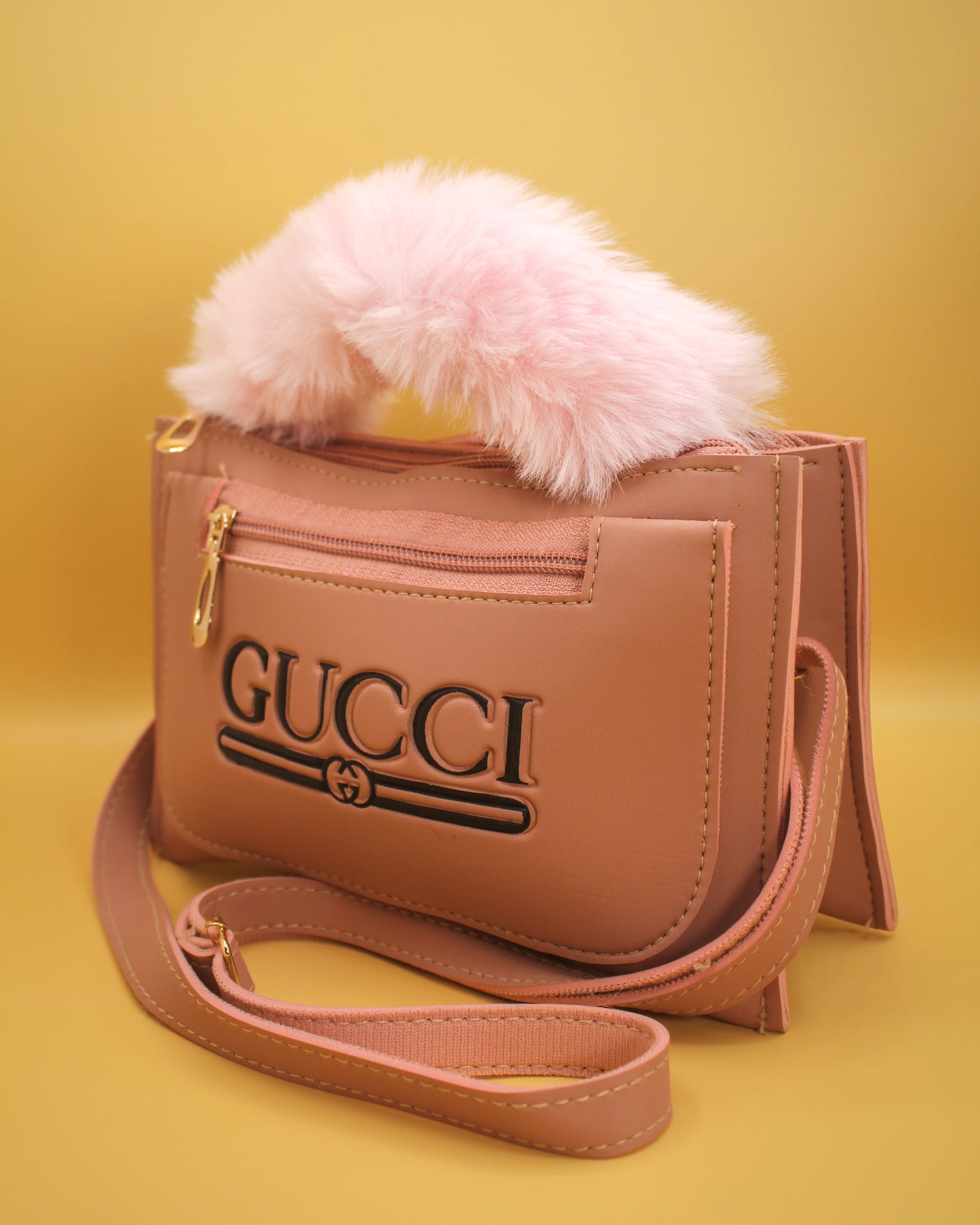 GCI Mobile Pouch