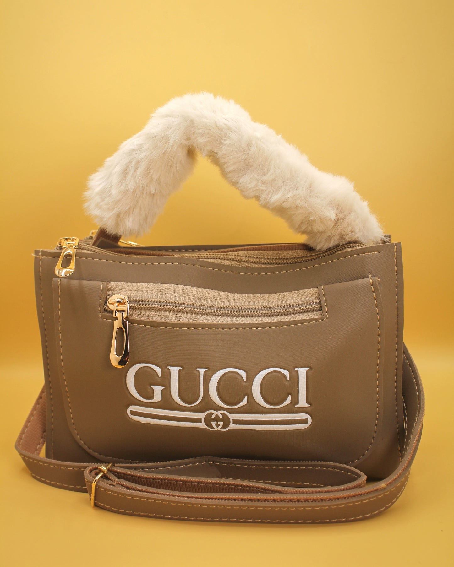 GCI Mobile Pouch