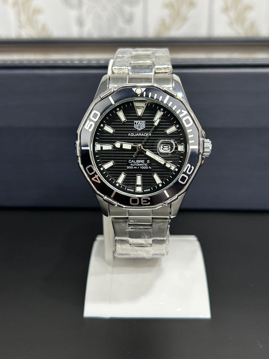 Aquaracer Calibre 5 Black Dial & Silver Chain